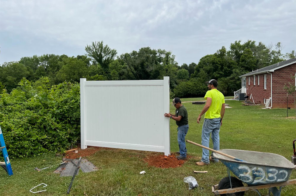 Vinyl Fence Installation